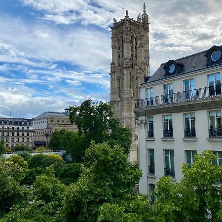 Stunning Apartment With View At The Very Heart Of Paris Exterior photo